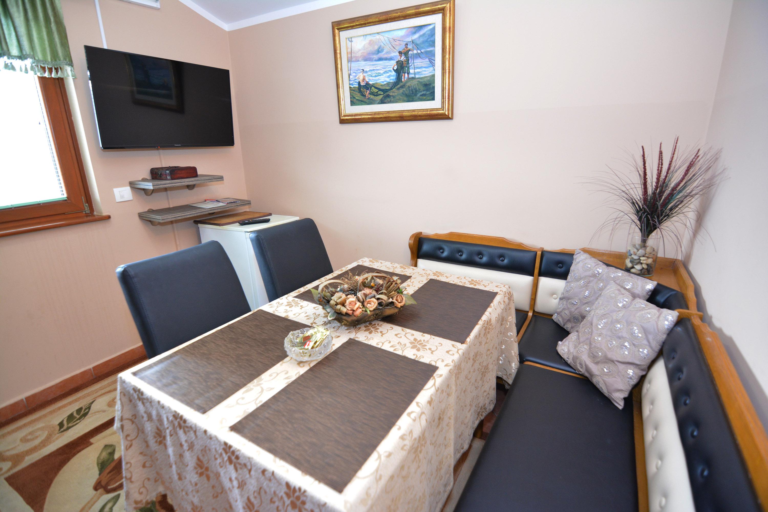Apartments Bogdanovic Котор Екстериор снимка