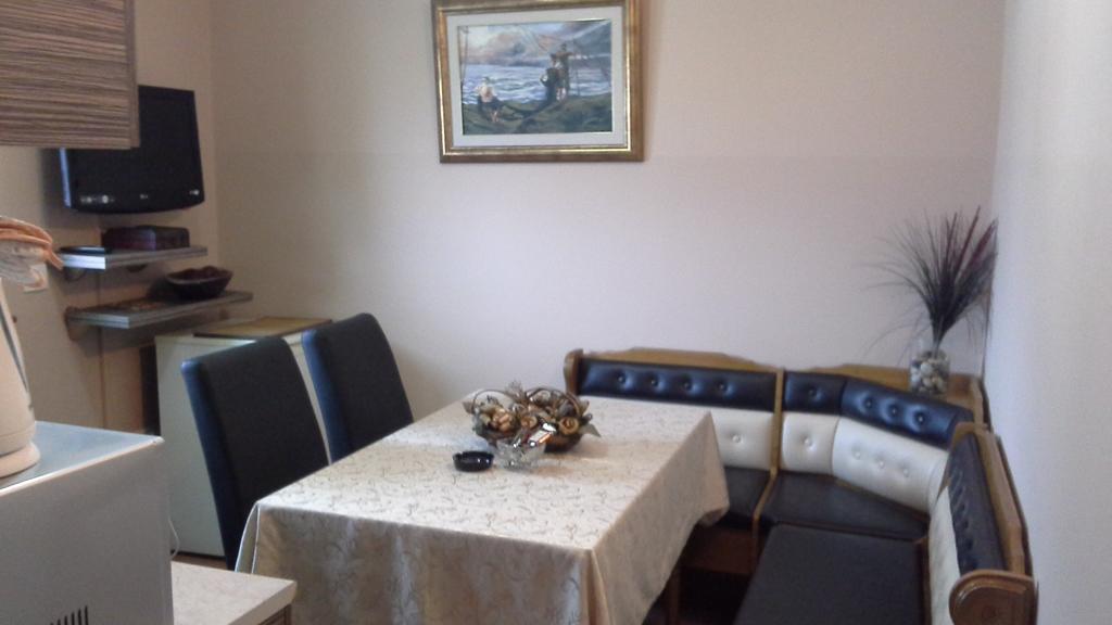 Apartments Bogdanovic Котор Екстериор снимка