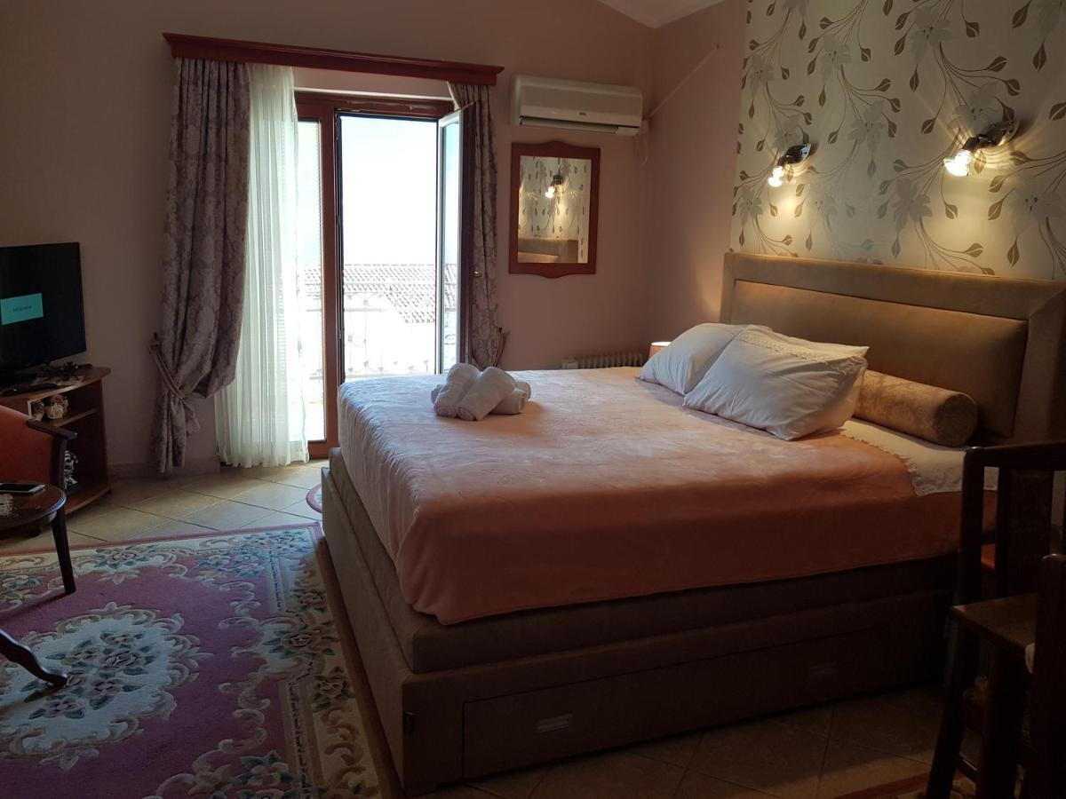Apartments Bogdanovic Котор Стая снимка